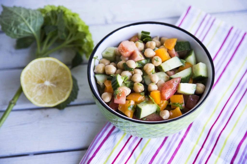 Salade de légumes et pois chiches / Cinq Fourchettes