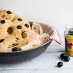 Fougasse aux olives d'Espagne / Cinq Fourchettes