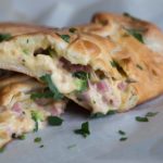 Stromboli au jambon et au cheddar / Cinq Fourchettes