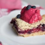 Des carrés aux petits fruits trop parfaits Cinq Fourchettes