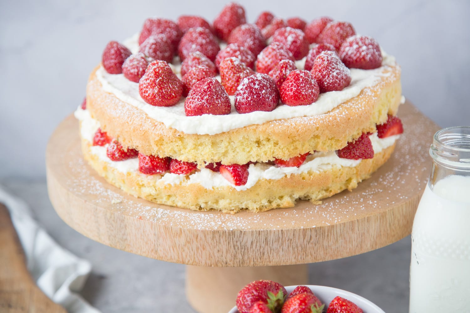 Énorme Lot De Poupées Strawberry Shortcake Avec Moto, Accessoires Et Voiture - Collection