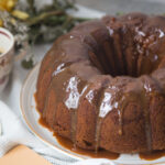 gâteau à la citrouille pumpkin cake caramel salé salted sauce recette recipe Cinq Fourchettes