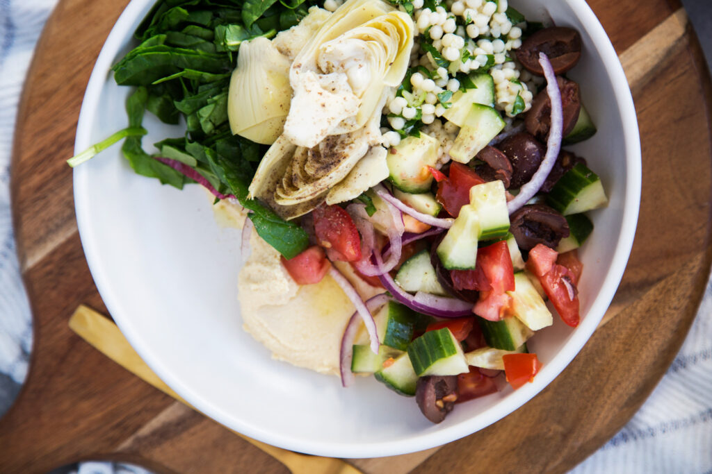 salade de couscous houmous méditérannéen recette recipe mediteranean salad Cinq Fourchettes healthy santé