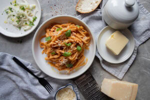 pâtes maison fettuccines ail tomates recette Cinq Fourchettes