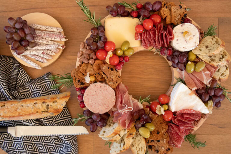 planche plateau fromages Noël présentation gourmande 3 en 1 cadeau cuisine achat idée Cinq Fourchettes Shop Boréale fait ici Québec